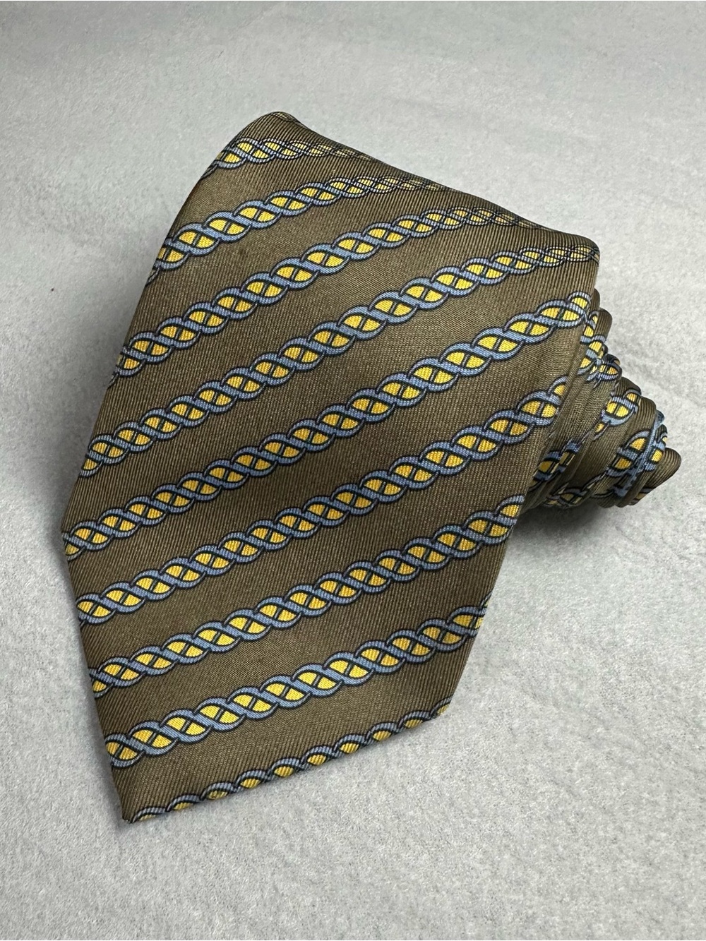 Authentic Vintage 80’s Hermès Paris 100 % Silk Tie Green Blue Gold Rope Chain